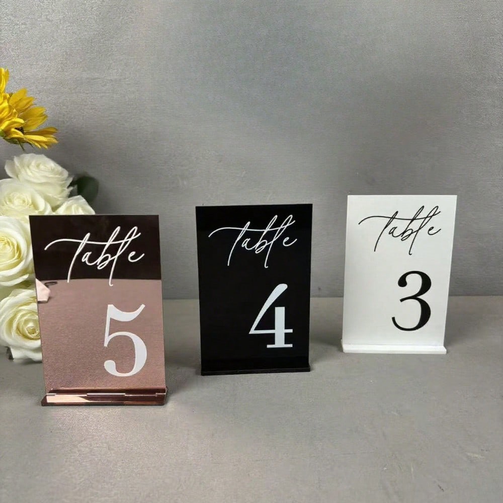 Placas de mesa com números em  - Table Number Gold avaliação e preço